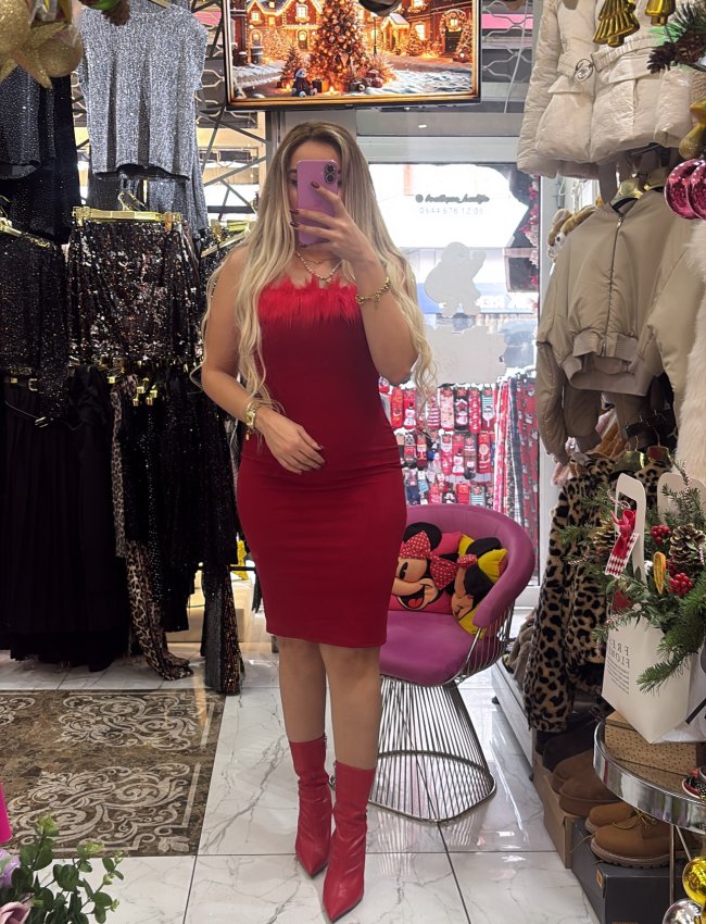 Kirmizi Kurt Detayli elbise