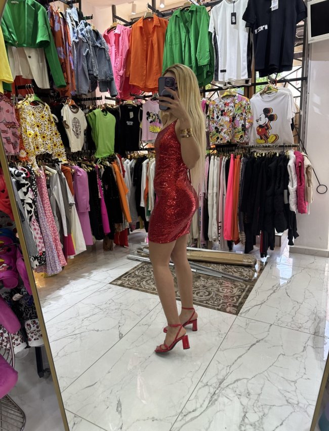 Kırmızı Payetli Elbise