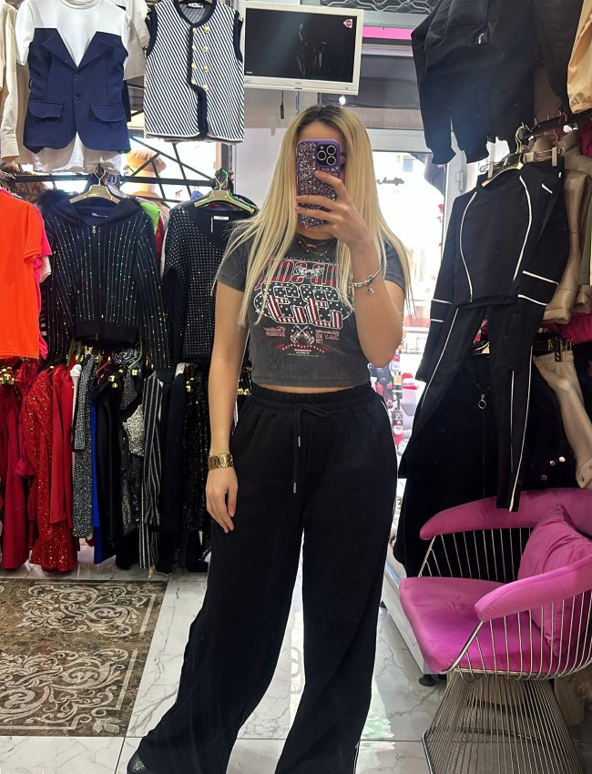 Yikamali Crop Tshirt